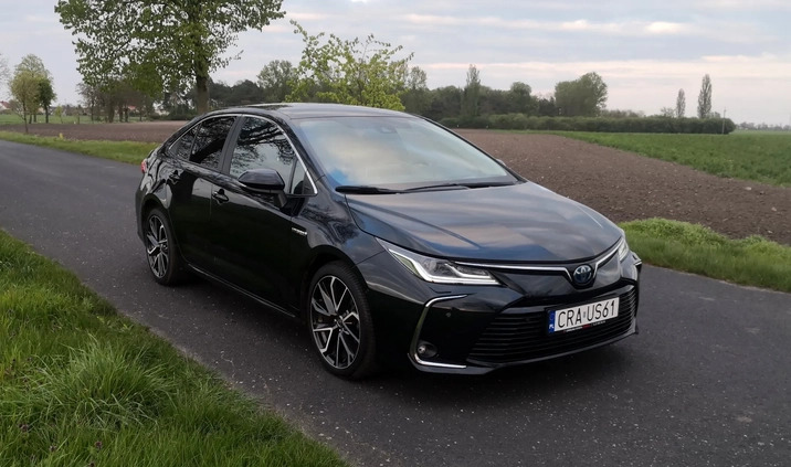 Toyota Corolla cena 108900 przebieg: 39820, rok produkcji 2019 z Przasnysz małe 232